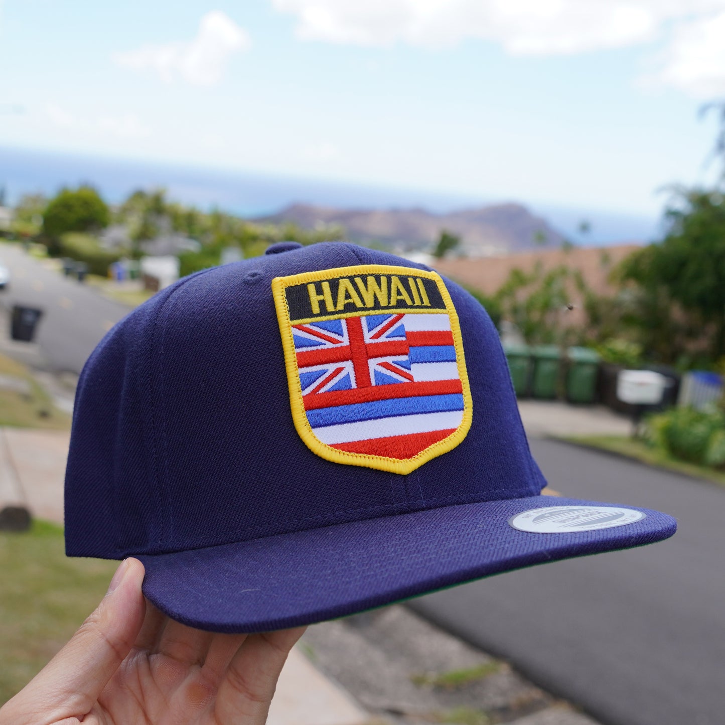 Hawaii Flag Shield Flat Bill Snap Backs(2 Colors)
