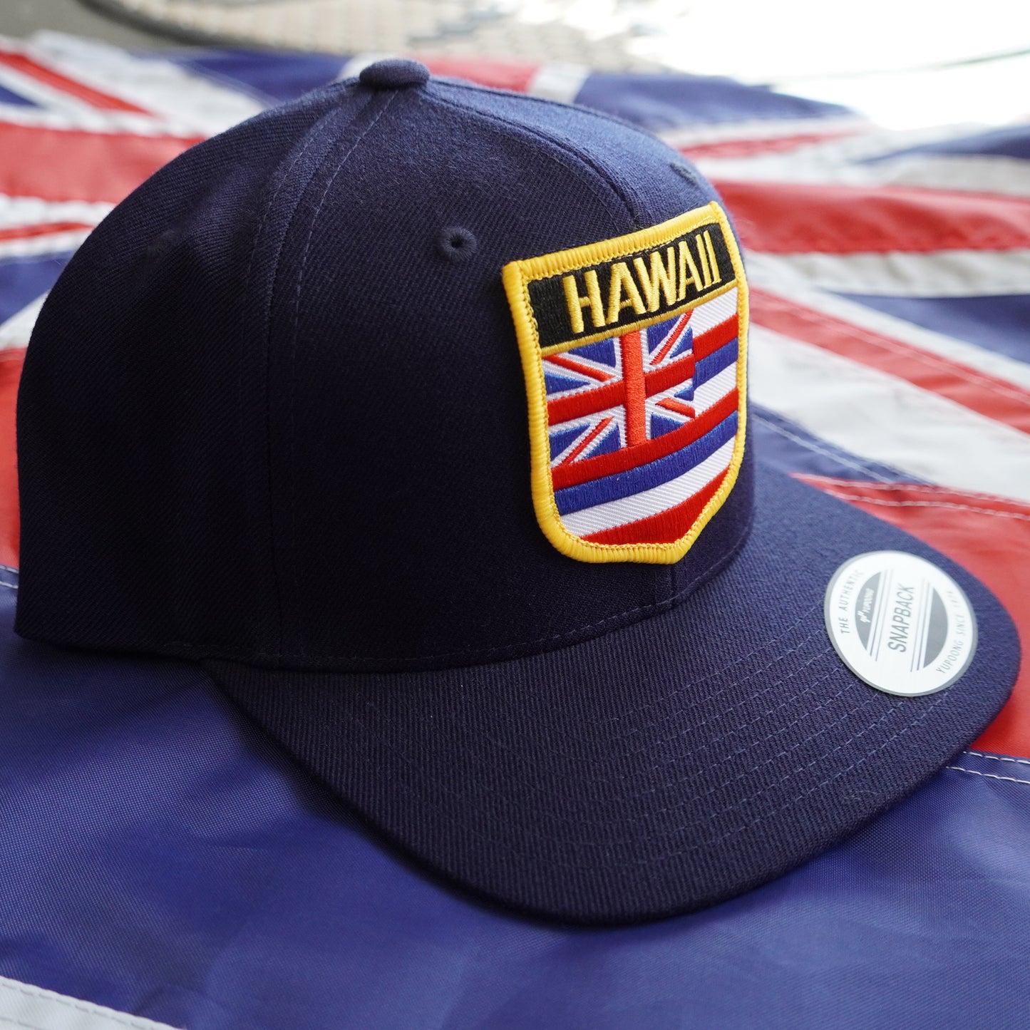 Hawaii Flag Shield Flat Bill Snap Backs(2 Colors)