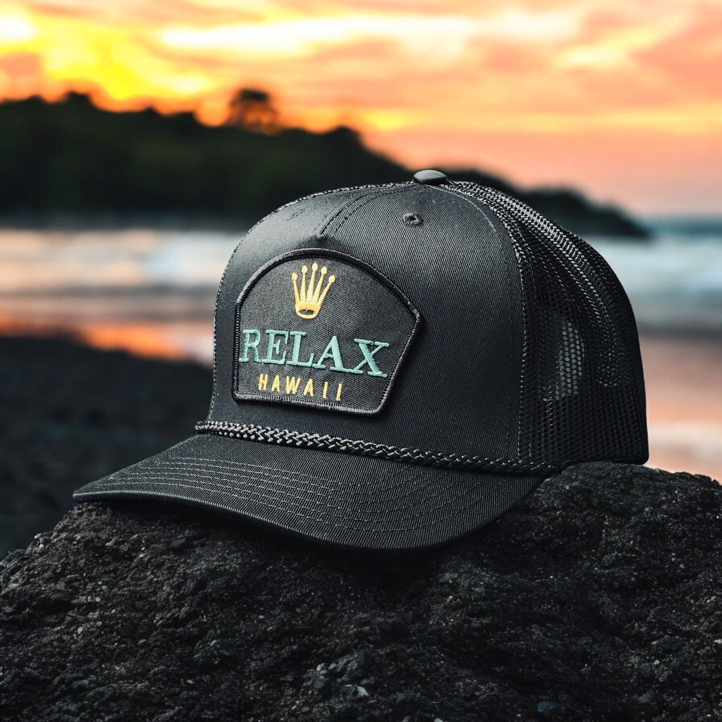 Relax Hawaii Patched Braid Trucker Hats Black