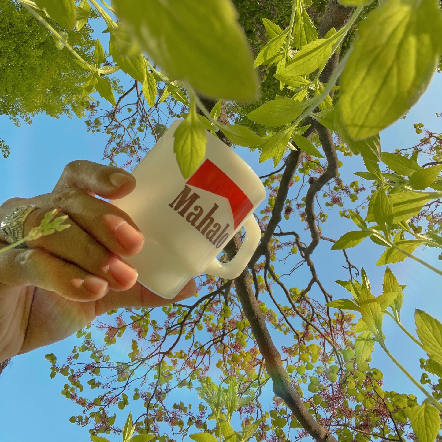 Mahalo Vintage Milk Glass Mug