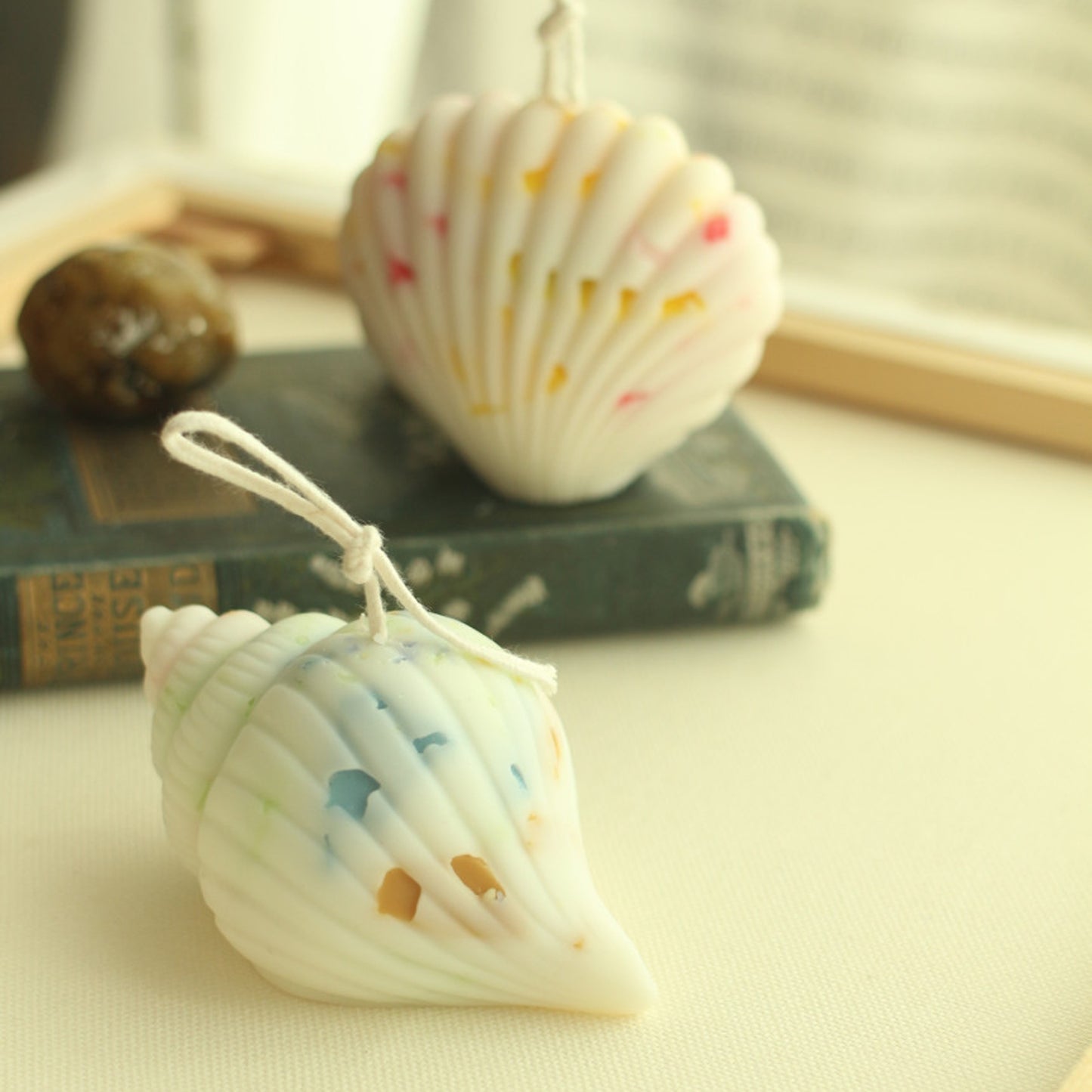 Conch & Seashell Candle